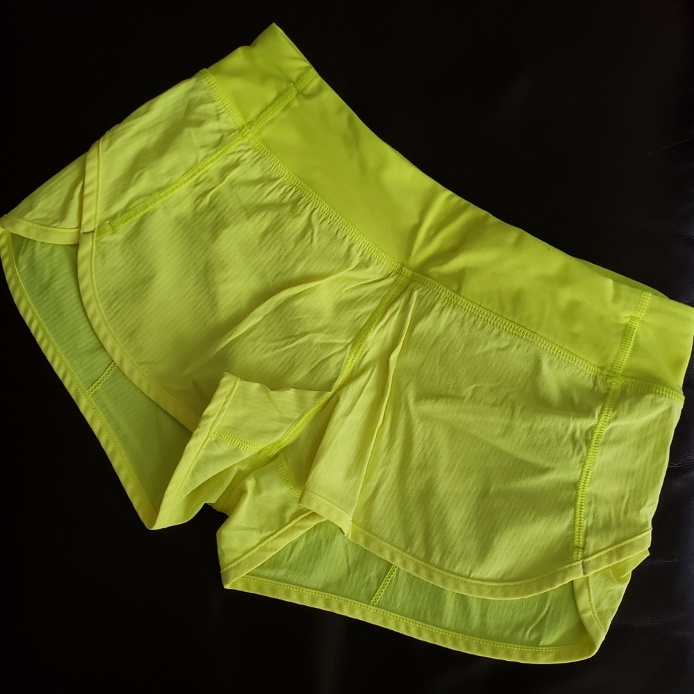 Girls Iviva Speedy Shorts [Neon Yellow]